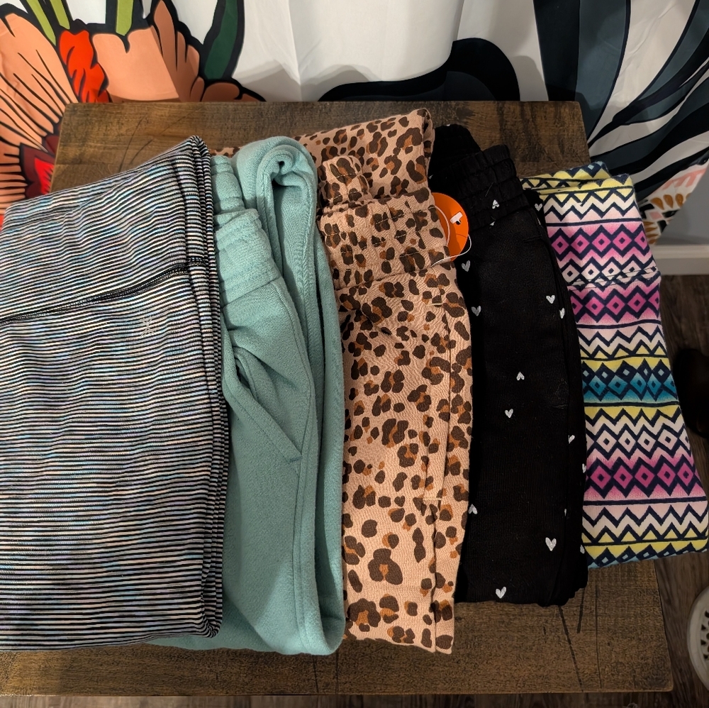 Stylish Kids Bottoms Set - Five Sweatpants/Leggings. Girls Size XL &XXL.